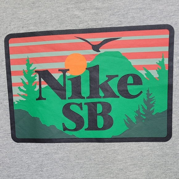 NIKE SB CLIMBING PATCH TEE DARK HEATHER GREY MEN'S XXL LOOSE FIT - Picture 12 of 13